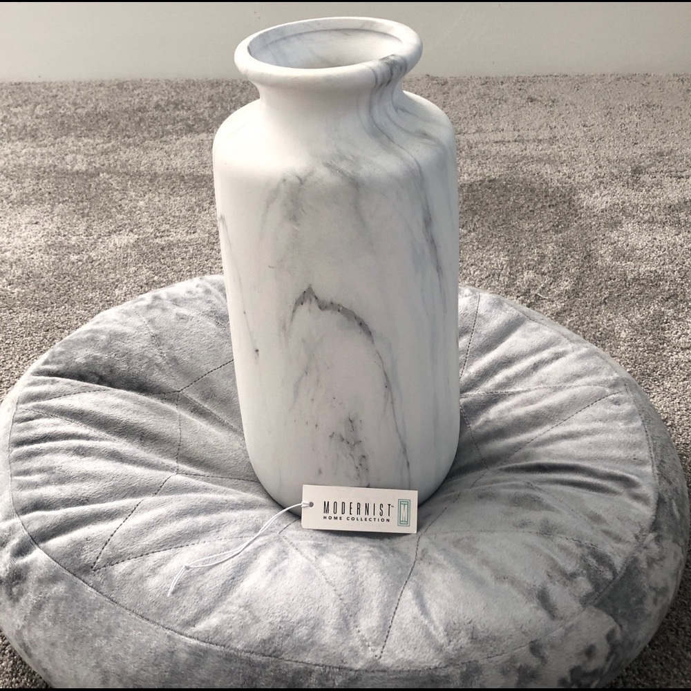 Marble Stlye Vase